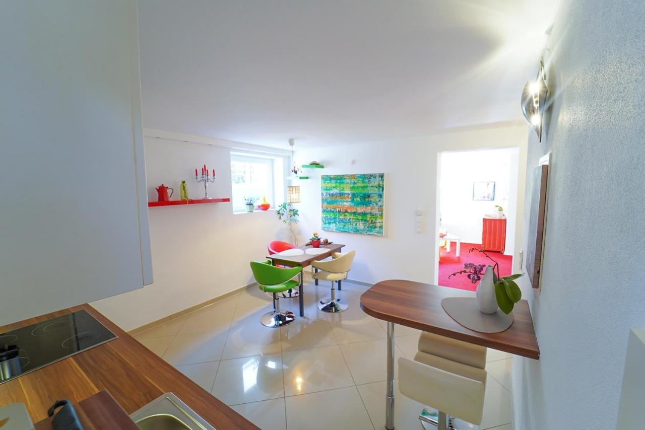 Freundliche Ferienwohnung Bad Urach Exterior photo
